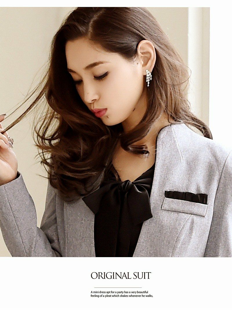 結婚式・お呼ばれに！キャバ スーツ キャバスーツ コンパニオン 制服 ママ スーツ フォーマル 式　大きいサイズ【BelsiaLux】上質ボウタイブラウス付きスーツ 3pセットアップスーツ【ベルシアリュクス】