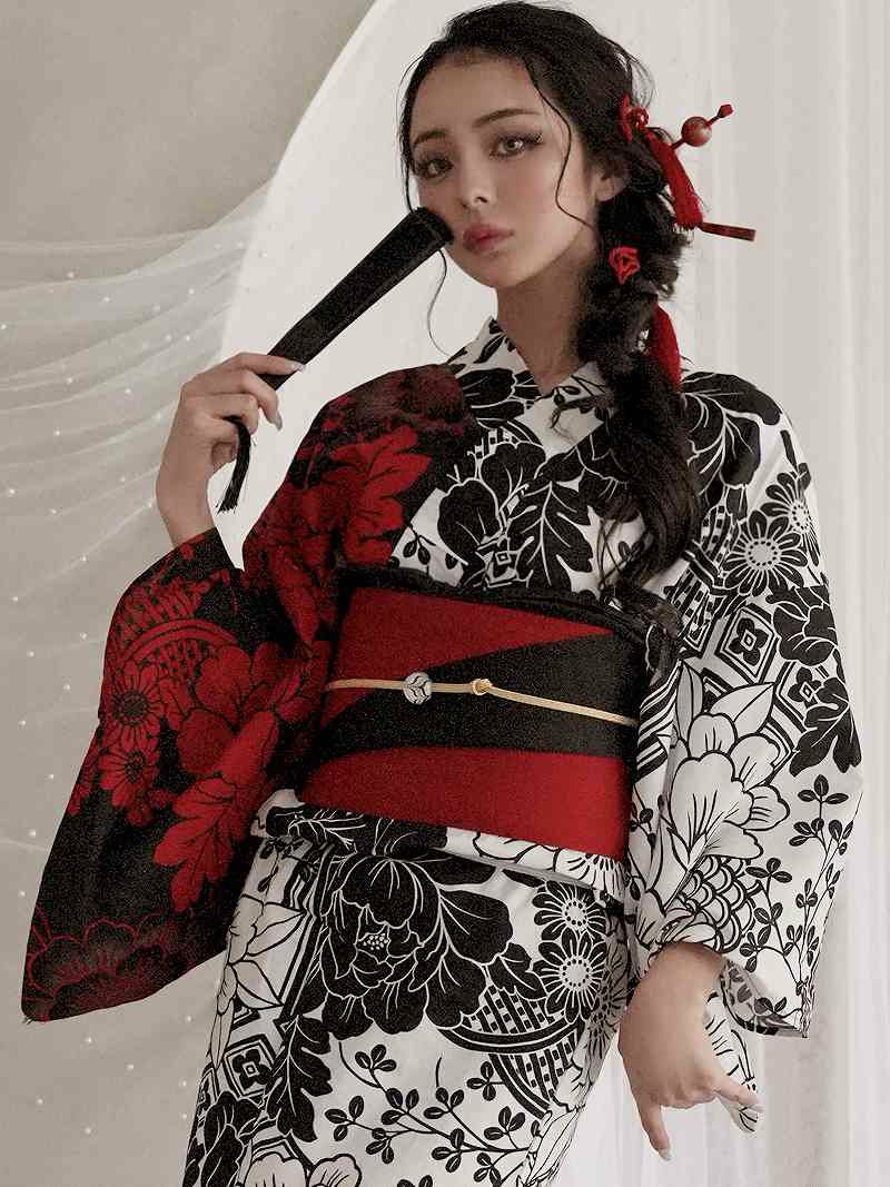 貫禄華美!半身柄クール大人レディース浴衣2点セット KANO 着用 キャバ浴衣【Ryuyu/リューユ】