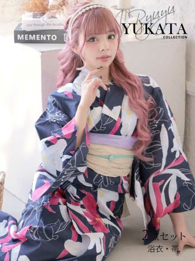 浴衣 大人ネイビー×百合大花柄浴衣　あいさ 着用 ギャルゆかた【Ryuyu】(フリーサイズ)(ネイビー)