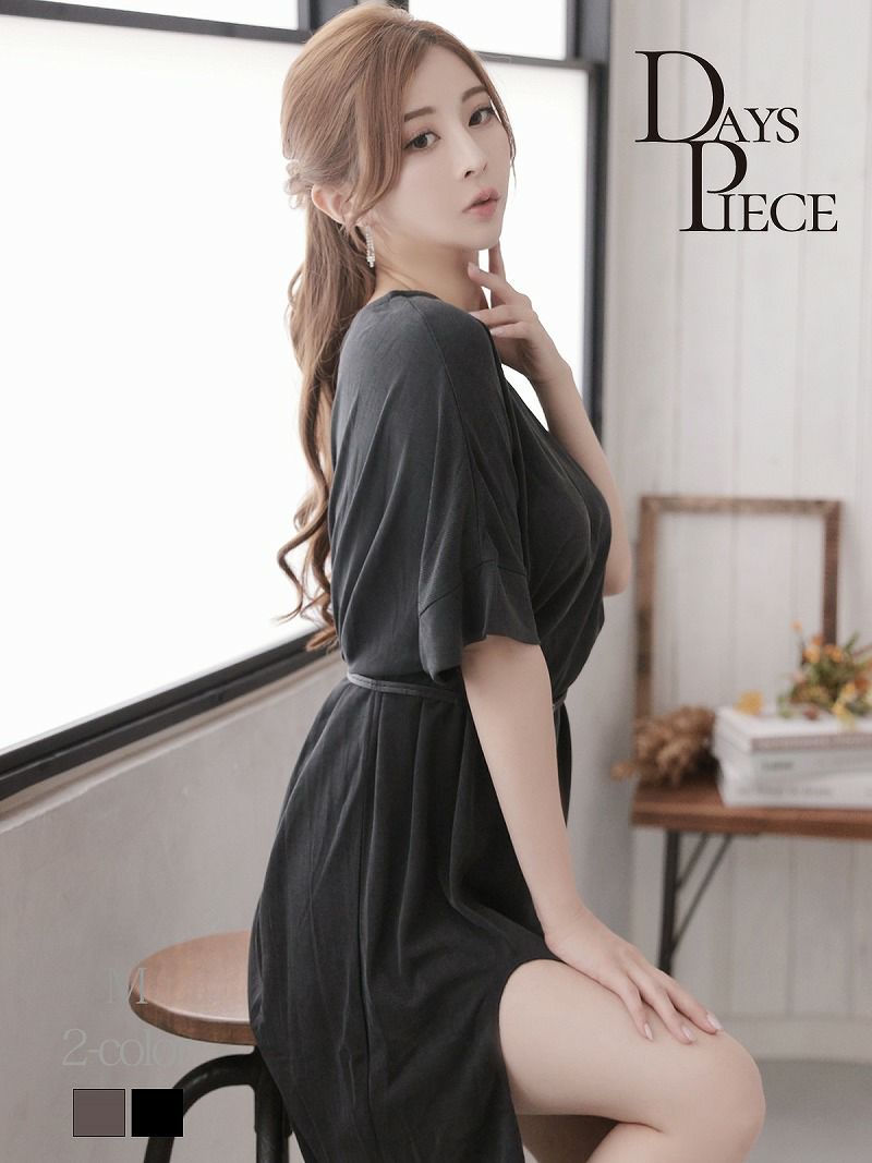 ゆるシルエット袖付き体型カバーキャバワンピ－ス【DAYS PIECE】